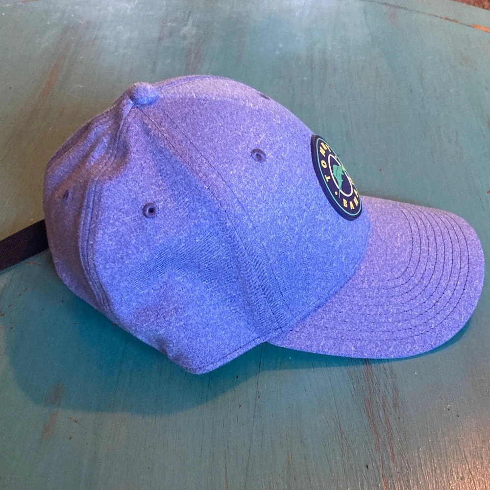 Tommy Bahama hat - Picture 2 of 9